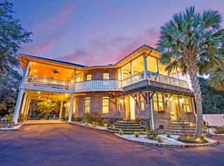 173 Oakview Ln, Wando, SC 29492