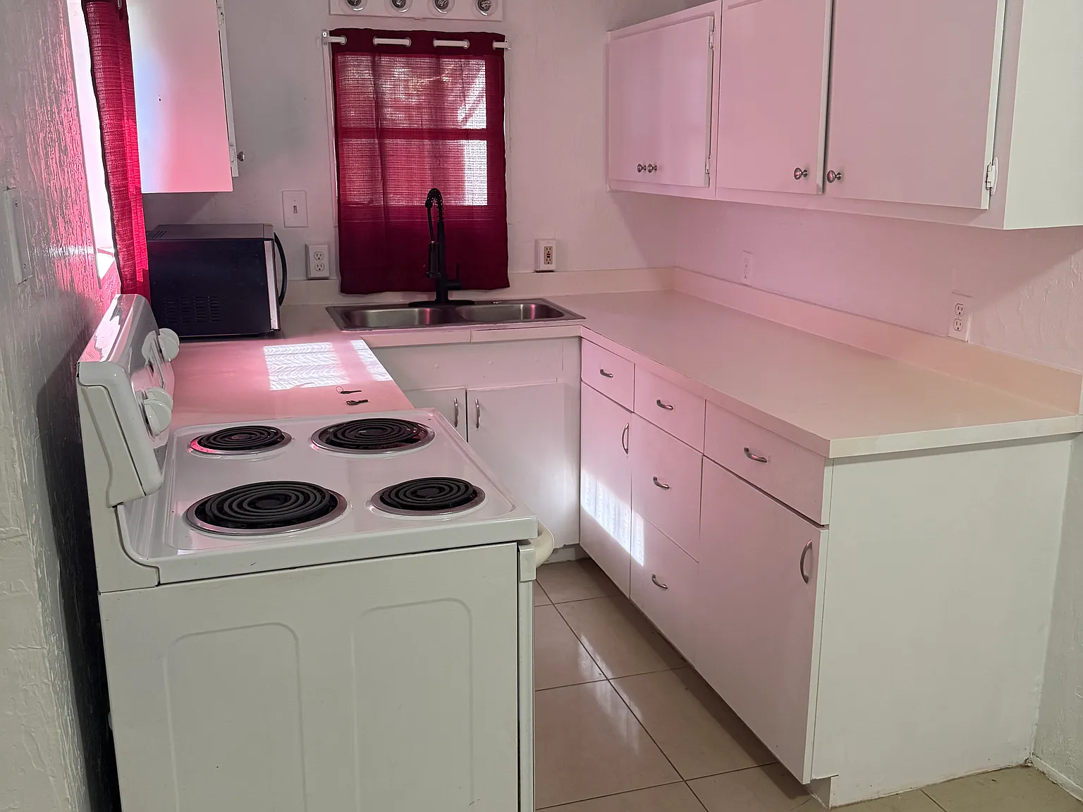 1 bed, 502 sqft, $1,350 — Photo 2