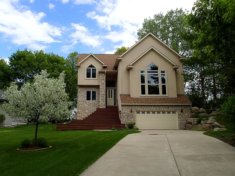 Stunning curb appeal