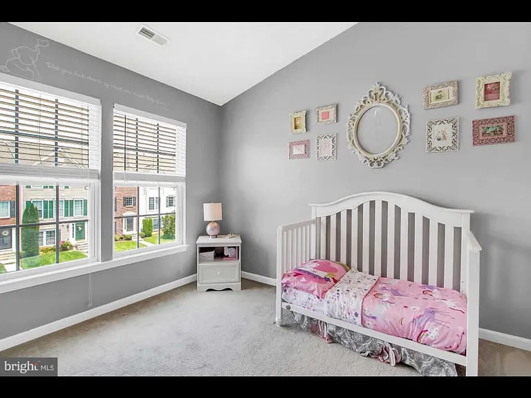 711 Wineberry Way — Photo 22