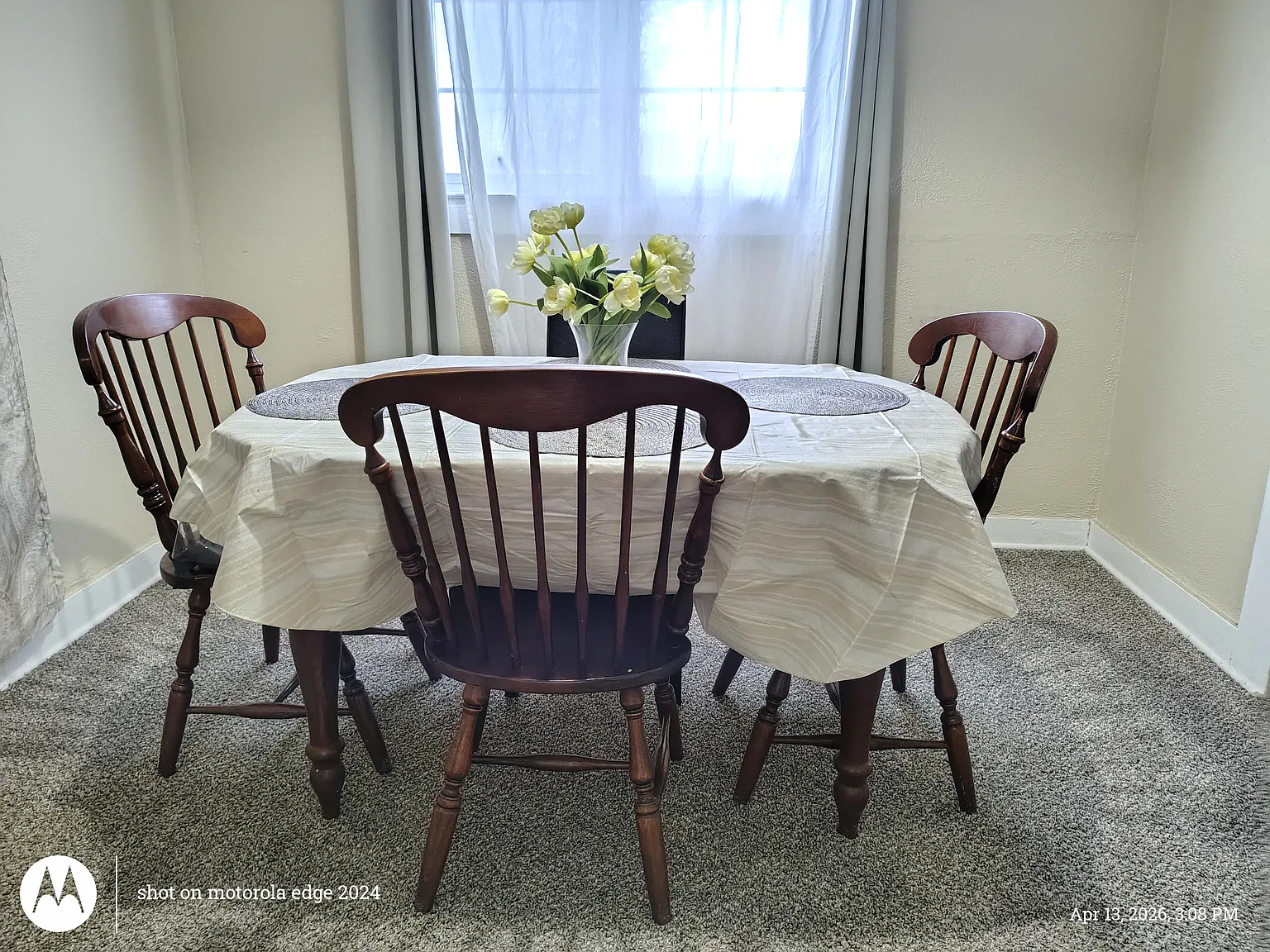 3 bed, 1.5 bath, 1232 sqft, $1,500 — Photo 3