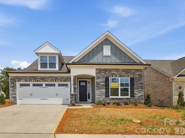 3050 Constitution Ln, Gastonia, NC 28056