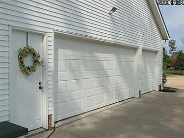 3rd image of 8506 Hunting Dr