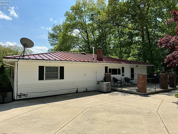 4th image of 8035 E Township Road 178