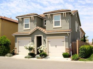 1558 N Rendezvous Way, Clovis, CA 93619