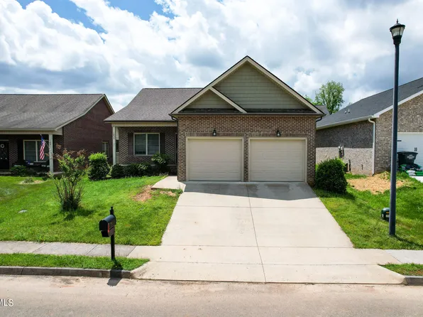 1835 Top Sail Ct, Kingsport, TN 37664