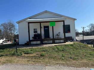 201 Bell St, Heflin, AL 36264