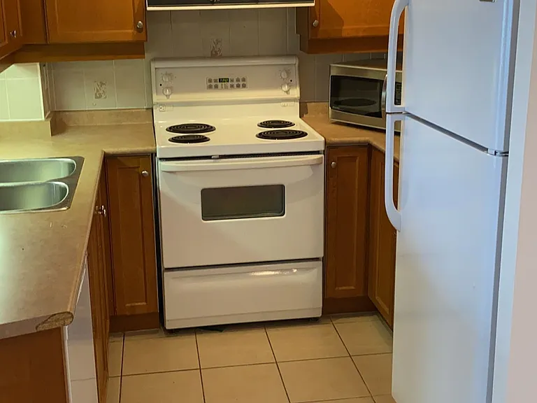 2 Rean Dr #1114 — Photo 4