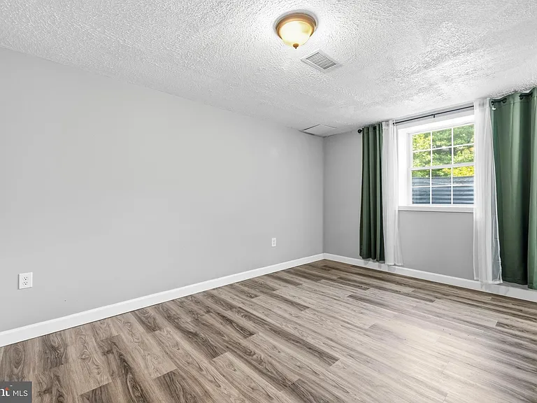3535 Chesapeake Ave — Photo 24