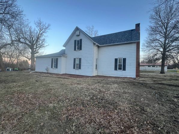 437 S State St, Lamoni, IA 50140