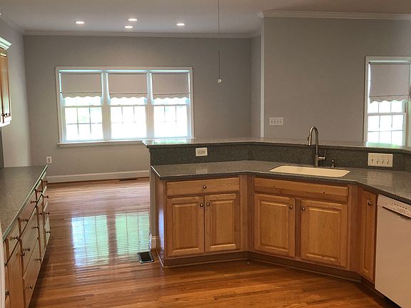 Kitchen 3