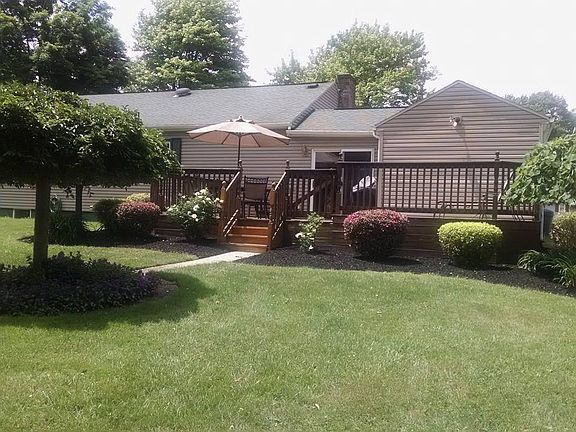 2nd image of 5910 Knollwood Dr