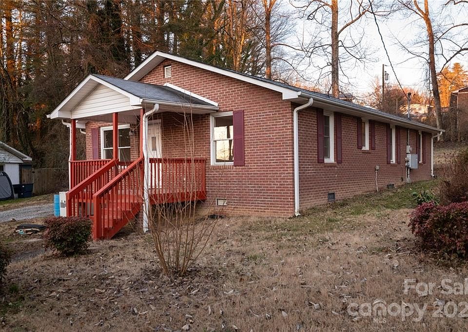 110 Ewart Dr, Hendersonville, NC 28739 Zillow