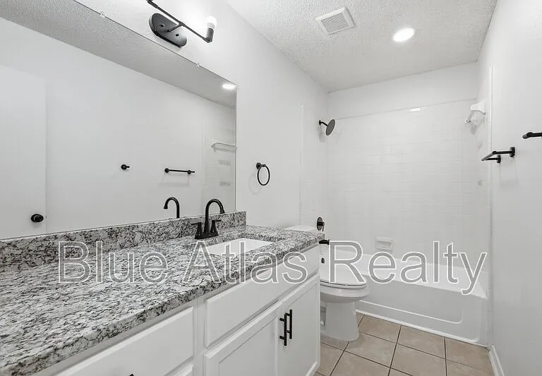 6340 Mark Ct — Photo 11
