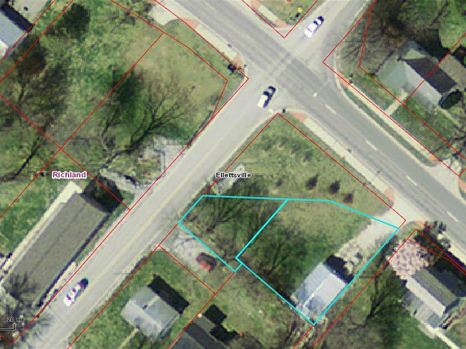 1st image of 715 W Main St