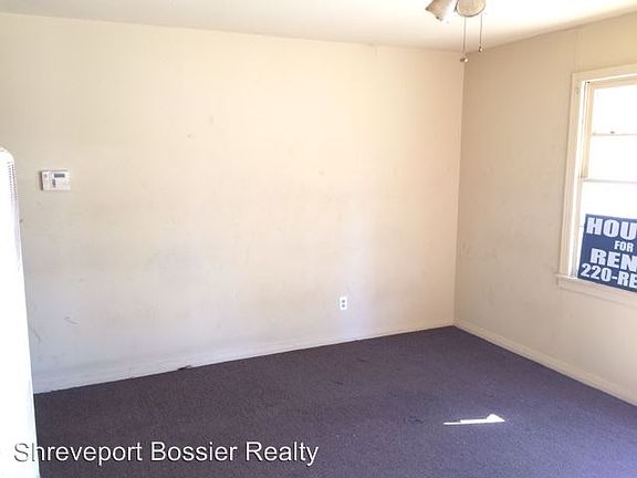 2nd image of 3420 Clarke Blvd