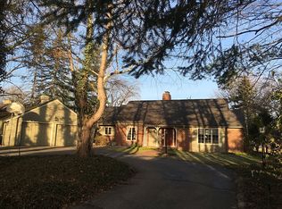 3839 S Big Spring Dr SW, Grandville, MI 49418