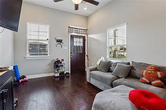 2227 Reverend John Raphael Junior Way — Photo 3