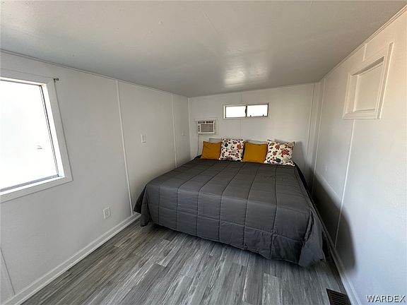 3rd image of 559 Coral Reef Drive