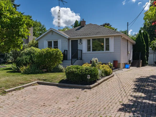 522 Mississagua St, Niagara On The Lake, ON L0S 1T0