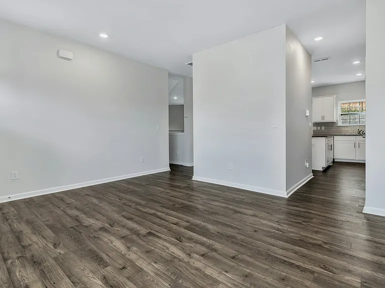 229 Marathon Ln — Photo 11