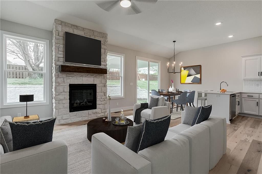 112 Shoreline Dr, Louisburg, KS 66053 Zillow