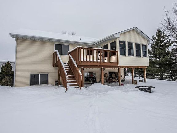 3rd image of 376 Bluestem Ave