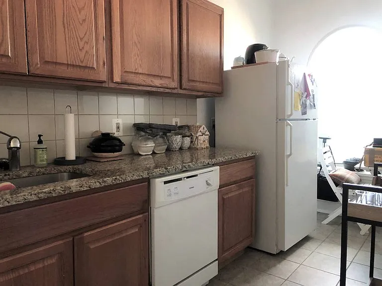 5606 Ridge Avenue — Photo 6