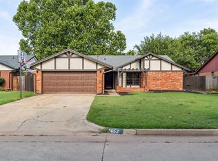 5052 Burntwood Dr, Oklahoma City, OK 73135