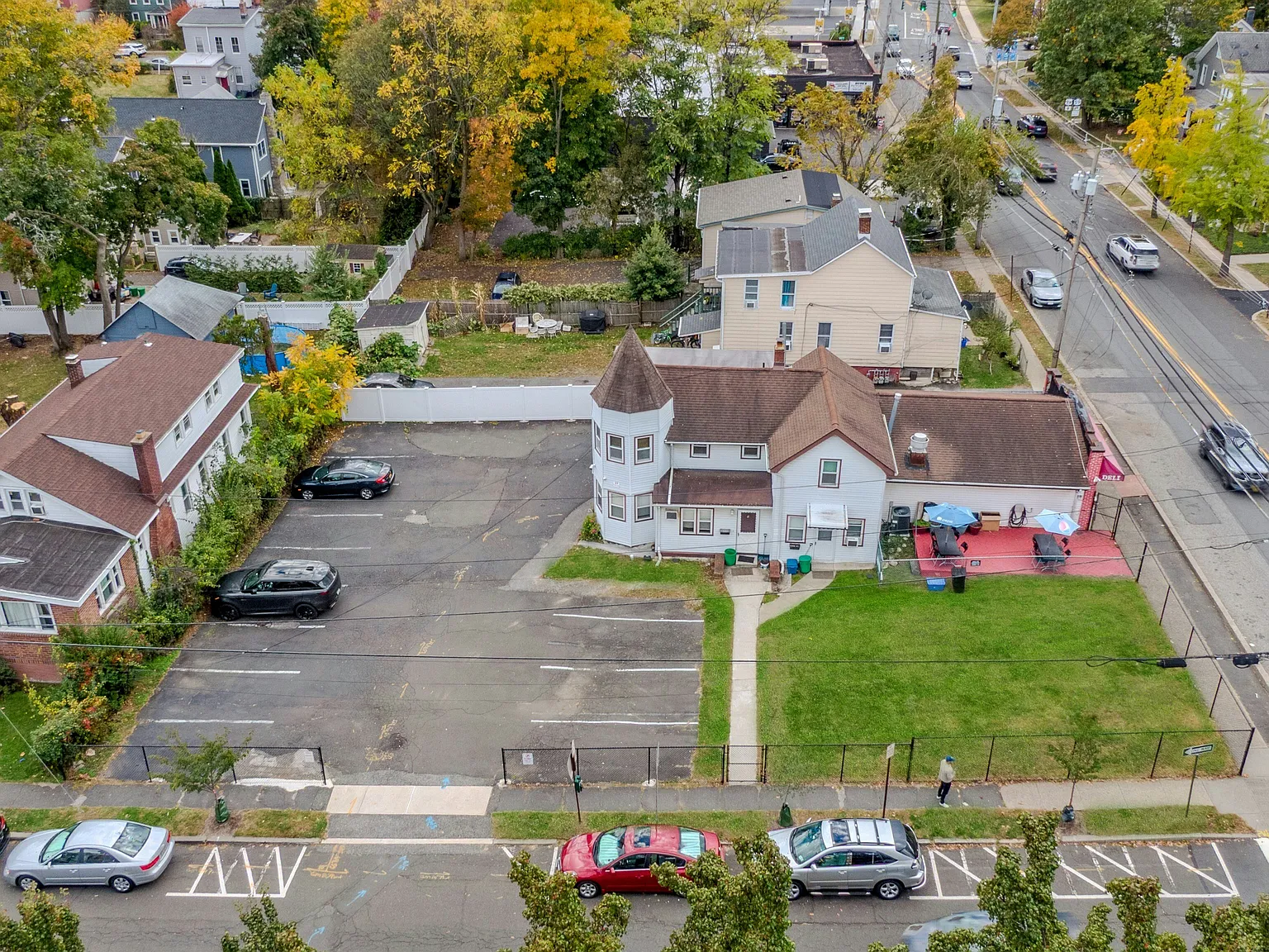 2 bed, 1000 sqft, $3,000 — Photo 3
