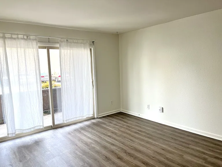 5938 Rancho Mission Rd #131 — Photo 3
