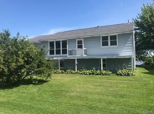 9110 Beach Rd, Brewerton, NY 13029
