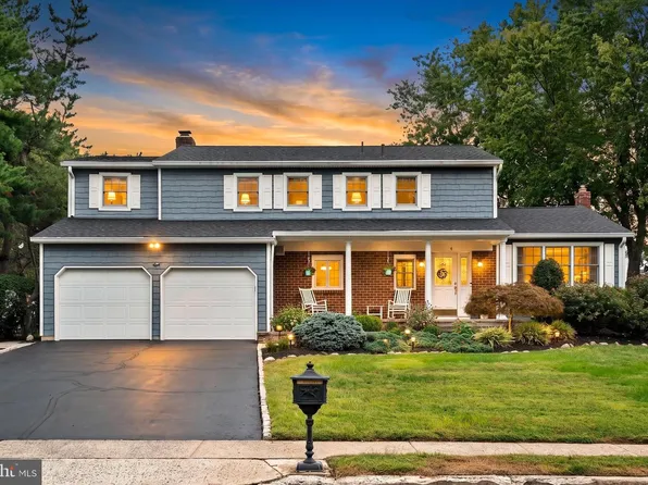 8 Andree Pl, Hamilton, NJ 08619
