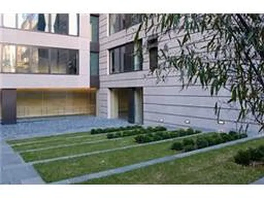 Rented by Douglas Elliman | media 19