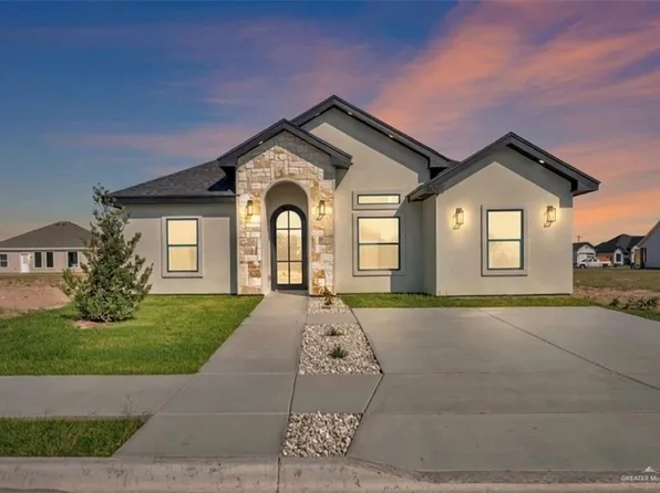 1105 W Baker Dr, Edinburg, TX 78539