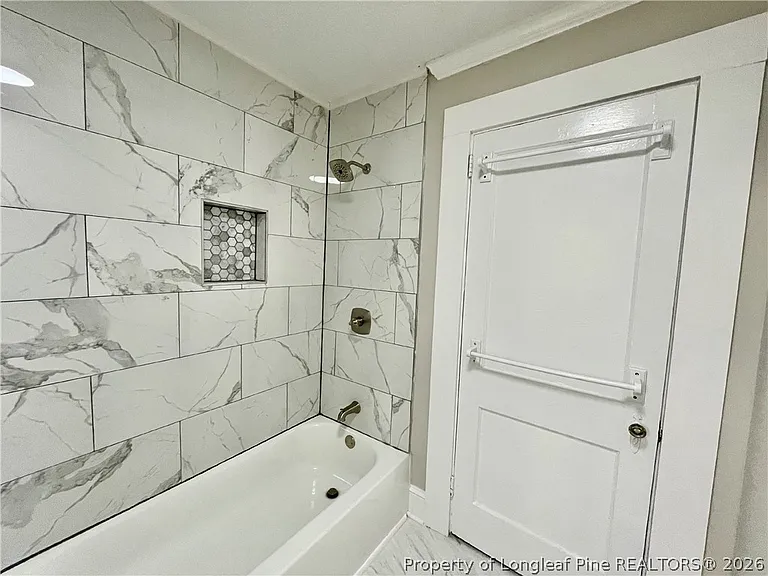 1312 Summit Ave — Photo 28