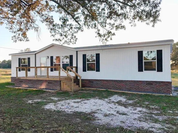 804 County Road 25, Crossville, AL 35962