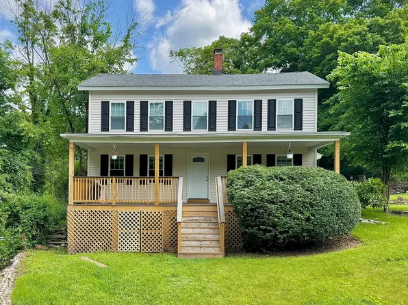 297 Loughlin Road, Oxford, CT 06478