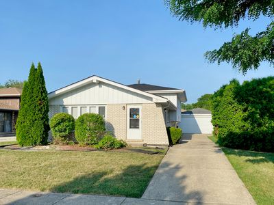 20073 Park Ave, Lynwood, IL, 60411