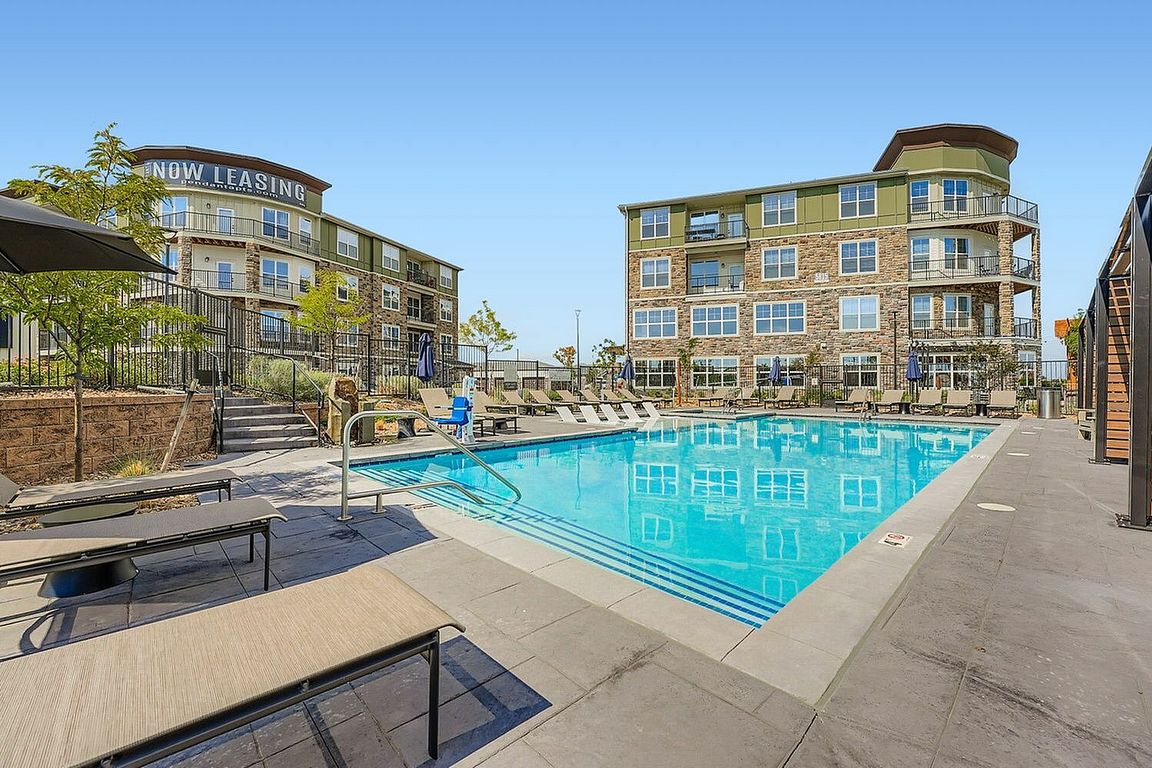 The Pendant Southlands Exterior