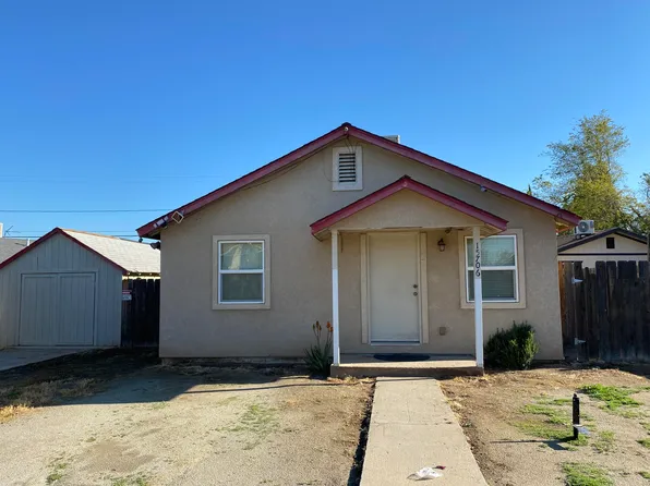 15706 Wisteria Drive, Ivanhoe, CA 93235