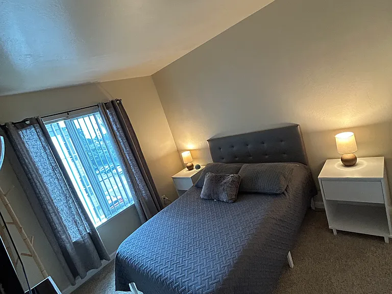 840 Antoinette Ln #C — Photo 2