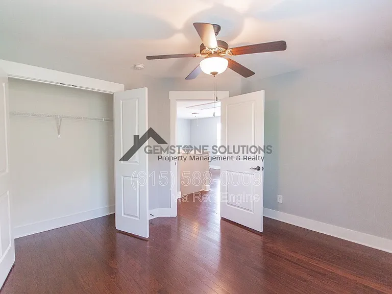 1041 Honey Bush Cir — Photo 43