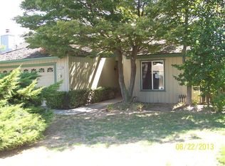 2520 N Selland Ave, Fresno, CA