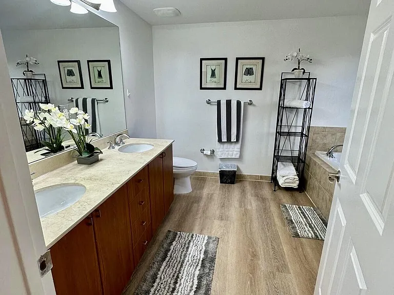 888 S Douglas Rd #1015 — Photo 13