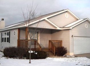 507 Devonshire Ct, Traverse City, MI 49686
