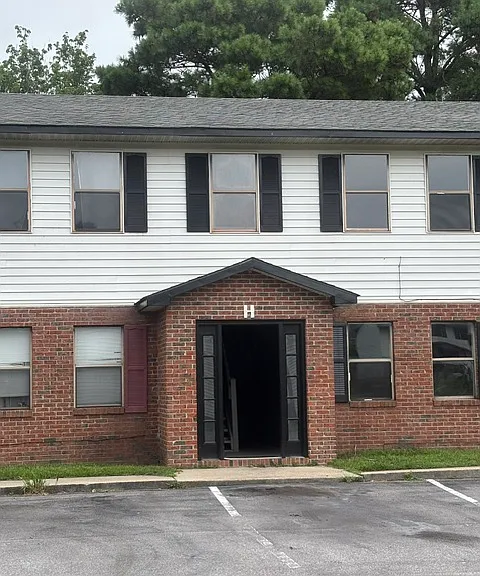 Shipman Apartments — Photo 1