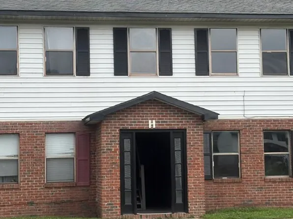 Shipman Apartments