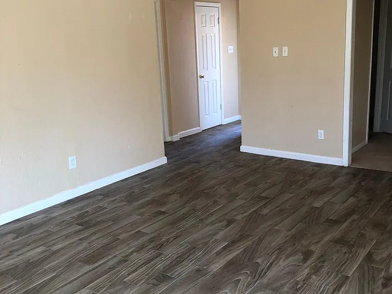 16014 Bunker Ridge Rd — Photo 11