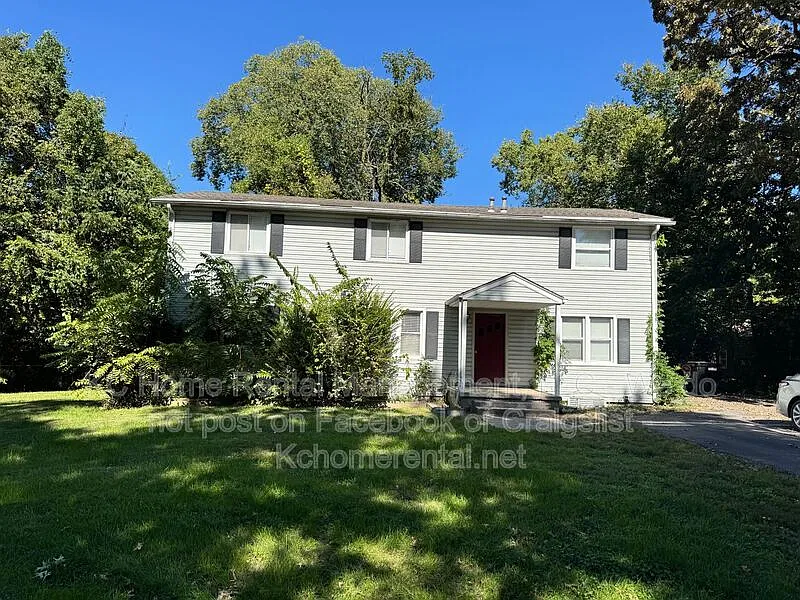 4400 NE 46th Ter #1E